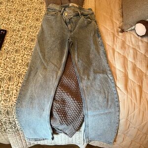 Abercrombie Ultra High Rise 90s Straight Denim Jeans
